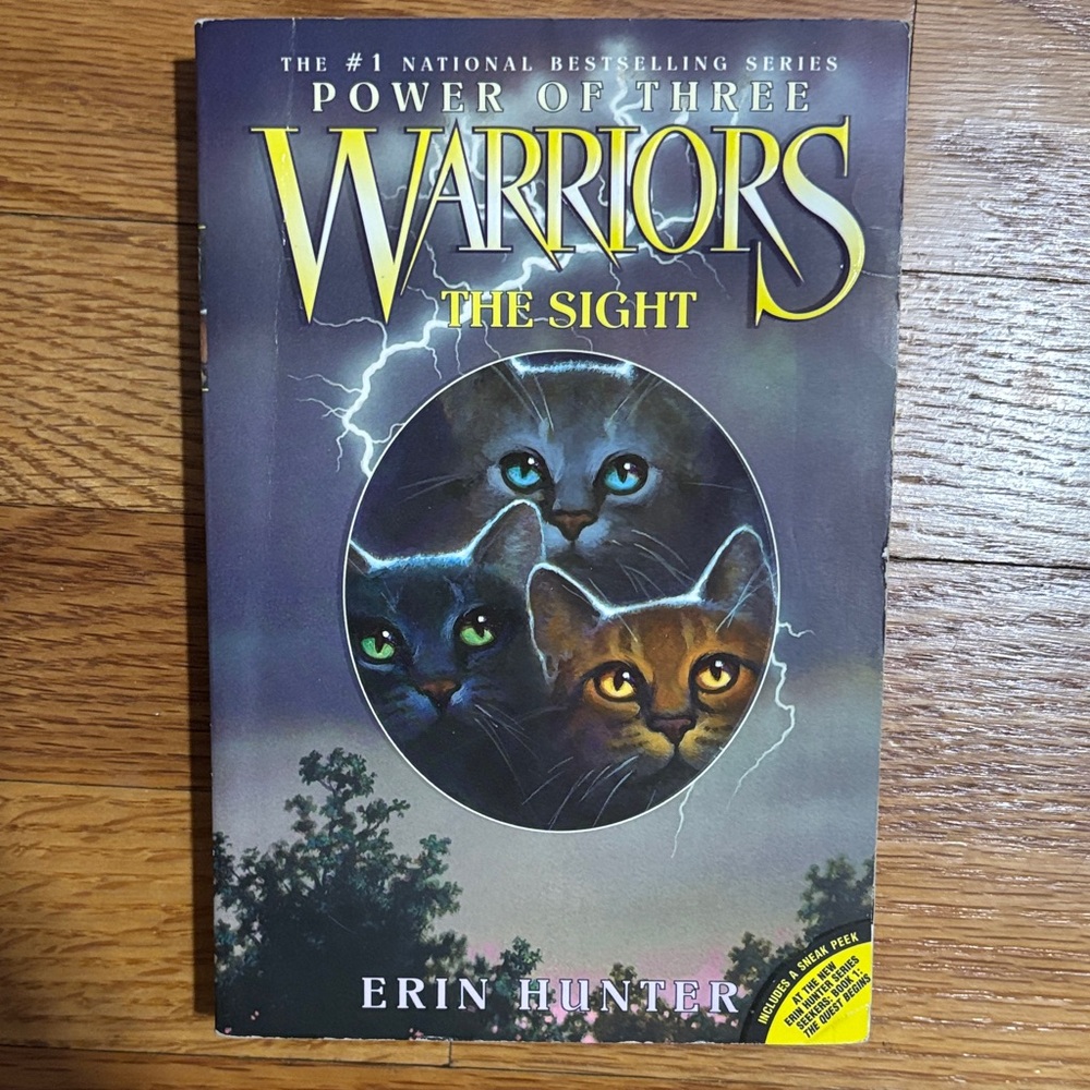 Warriors: The Sight by Hunter - soft cover book